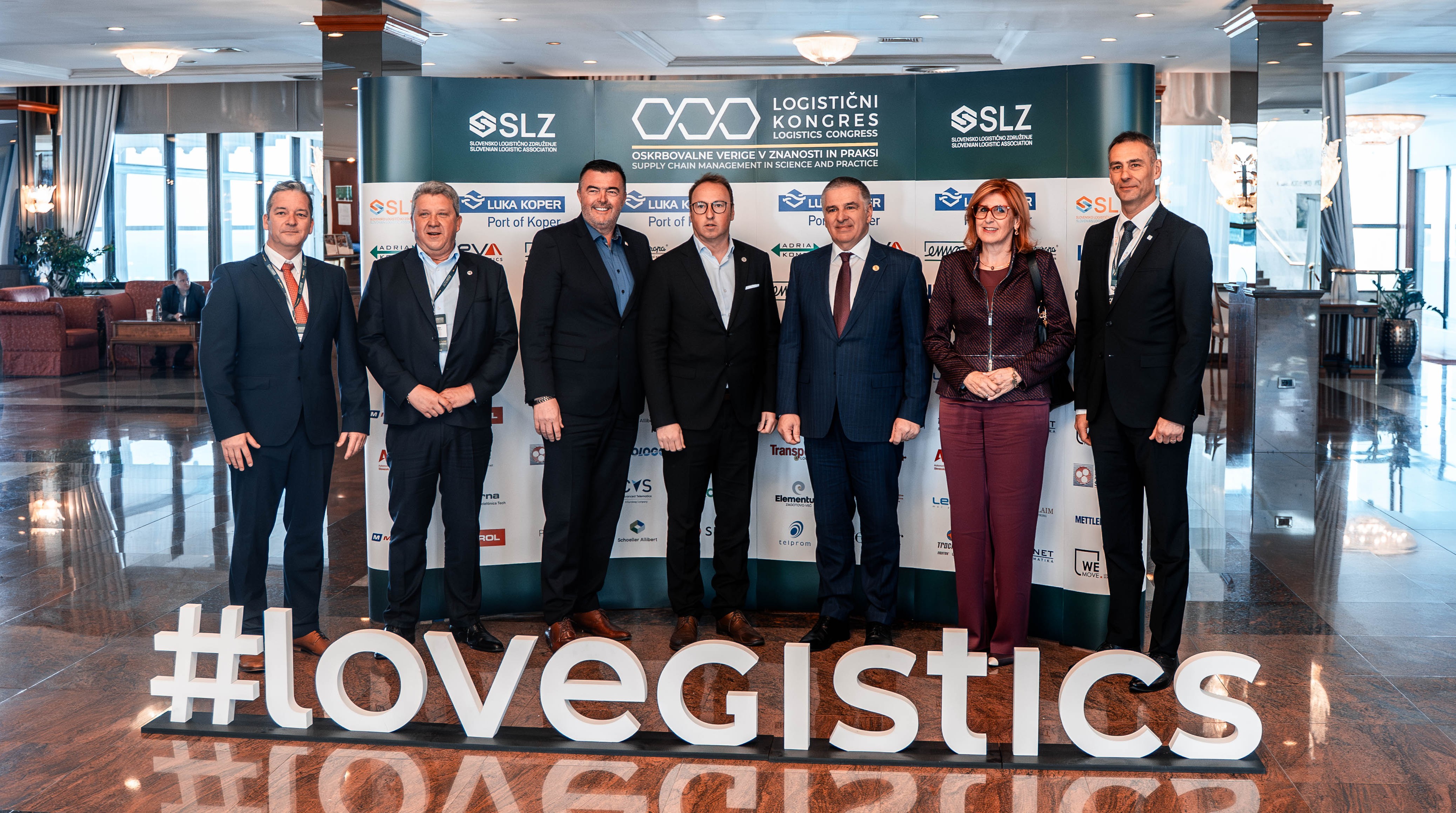 Globalni premiki spreminjajo logistiko čez noč: na Logističnem kongresu 2026 o odpornosti dobavnih verig in tehnološki modernizaciji